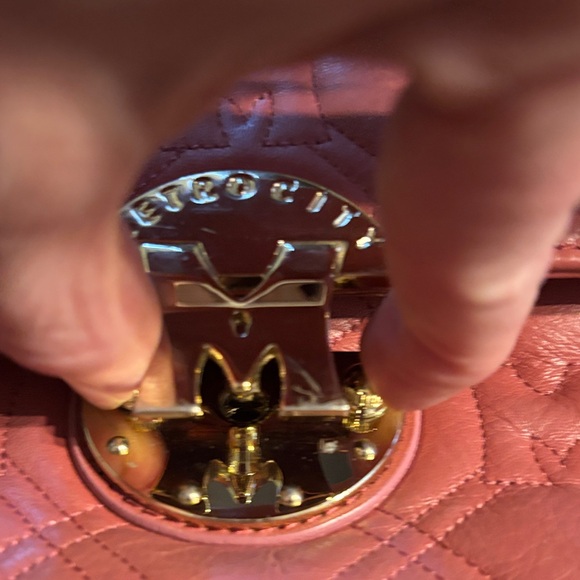 Metrocity quilted mauve Shoulder Bag - Picture 10 of 17